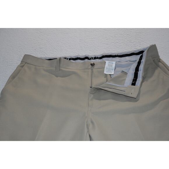 Callaway Other - Callaway Golf Pants Mens Size 38 x 29 Performance Polyester Flat Front Tan